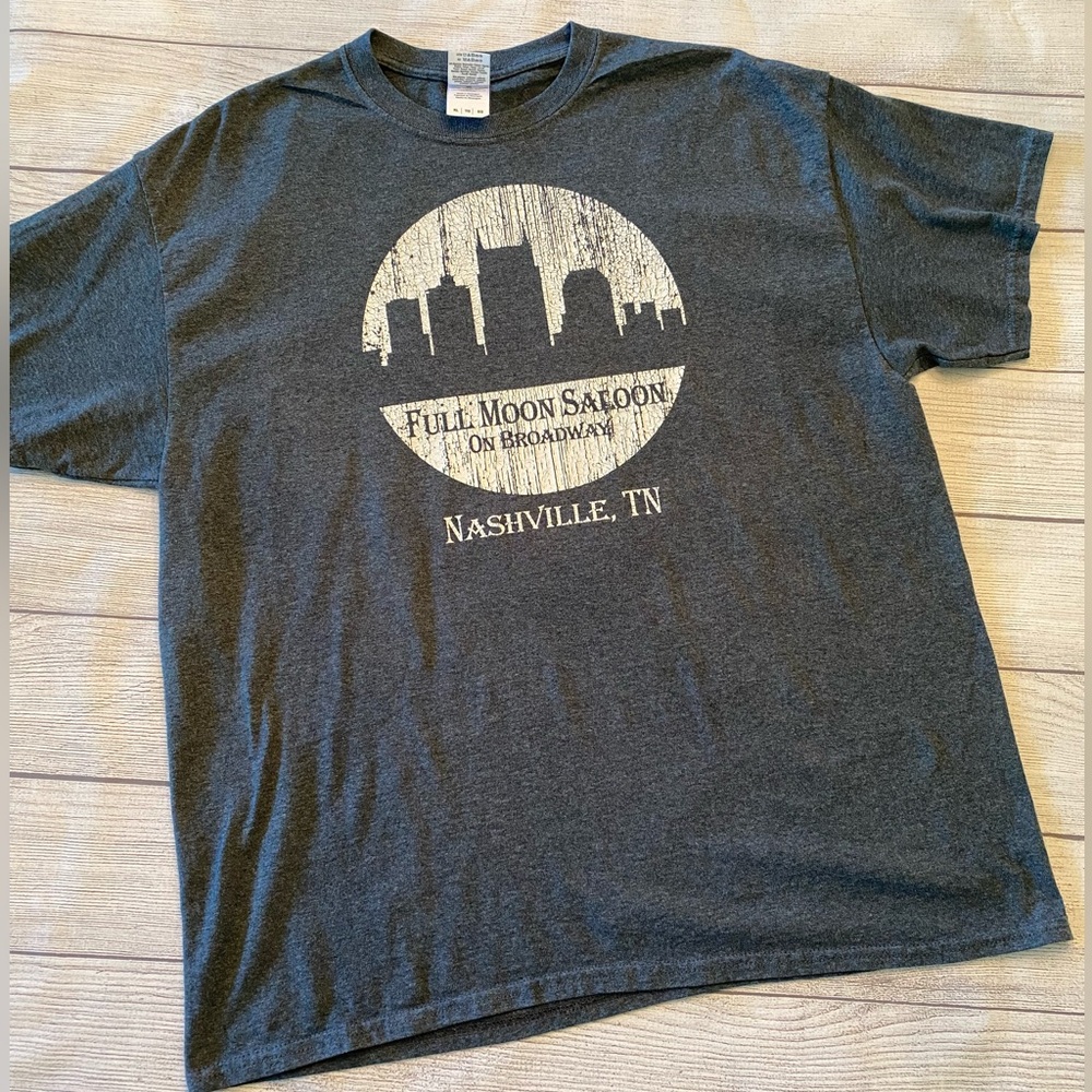 Nashville Honky Tonk 🍺 Graphic Tee